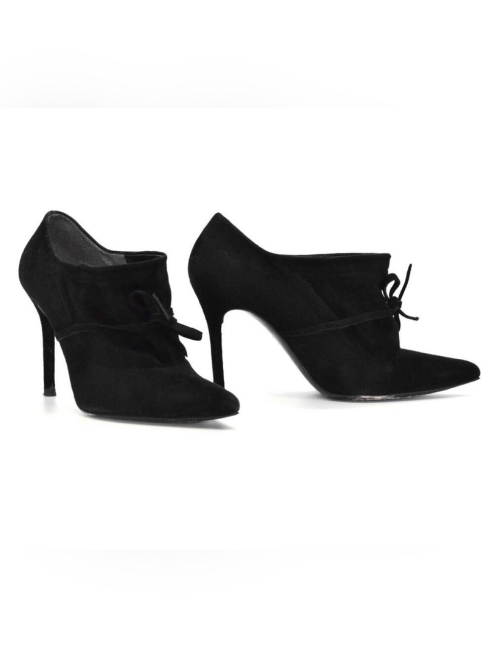Stuart Weitzman Aohki Black Suede Bow Heels, size 7